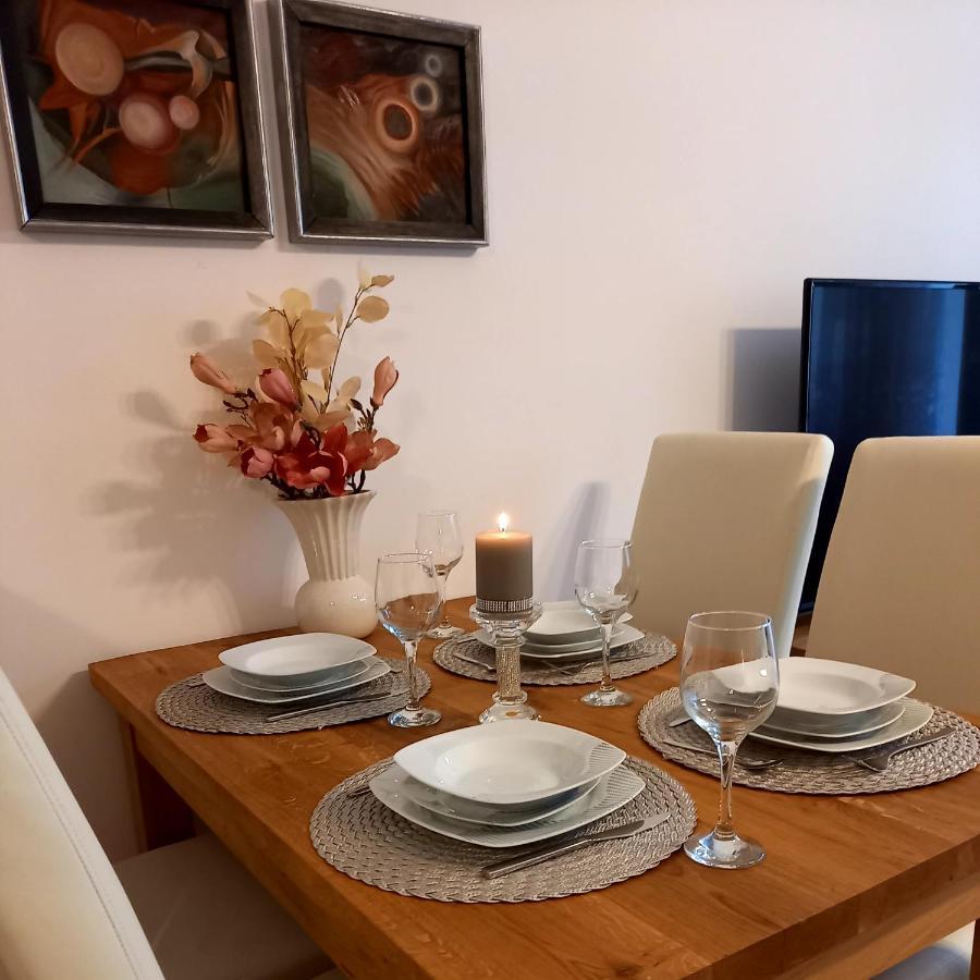 Apartament Green Park Starogard Gdański Exteriör bild